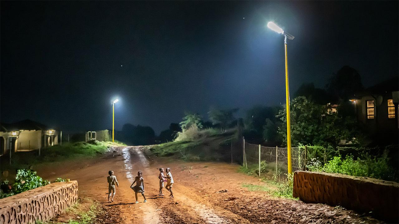 Schréder Together Fund donated solar lighting to Tshinapfene village 